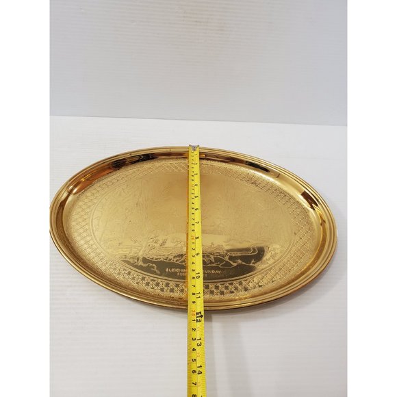 Vintage Brass oval Tray, Engraved Scene, Solid Brass, Catch-all Tray, Re… - Picture 6 of 10